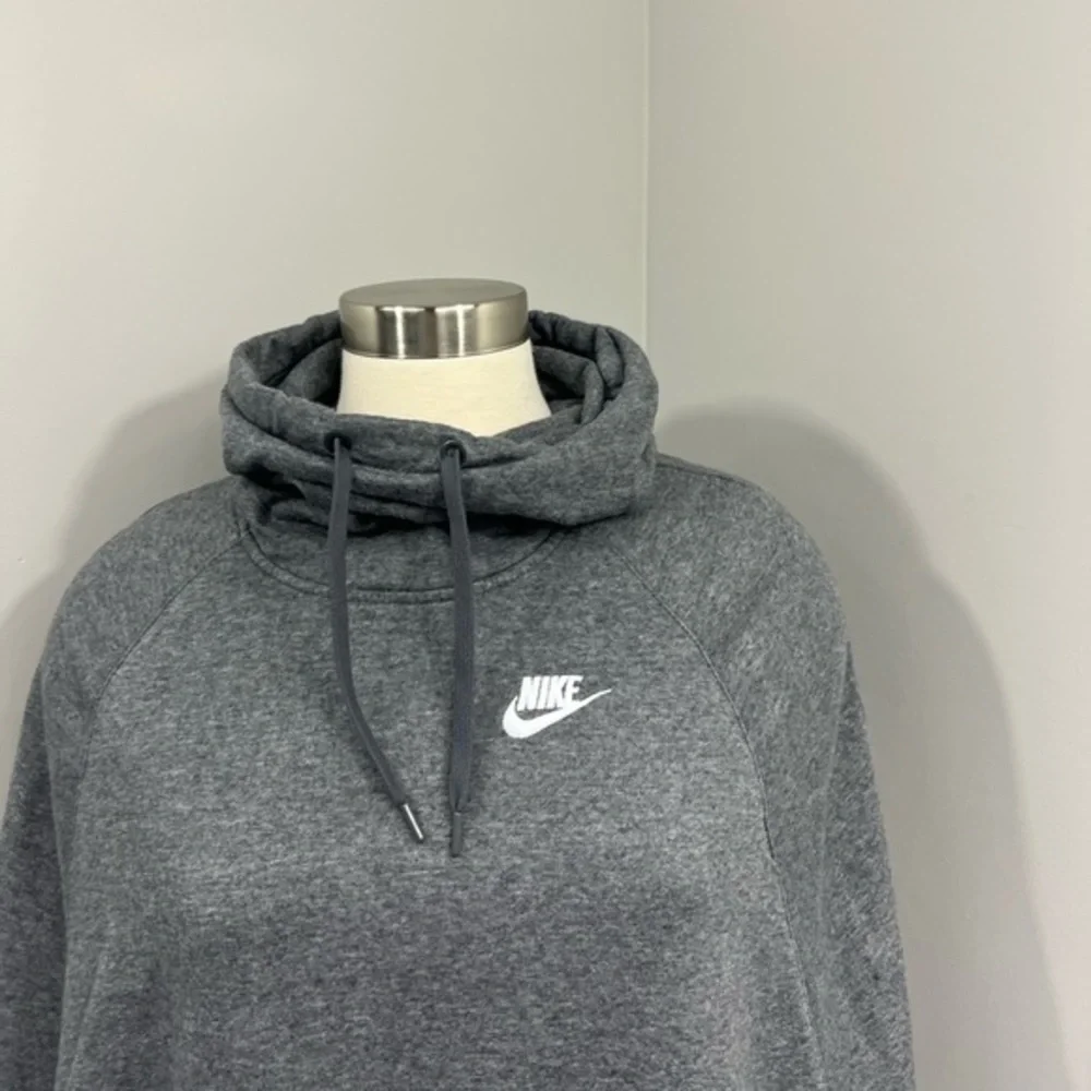 Nike size lightly